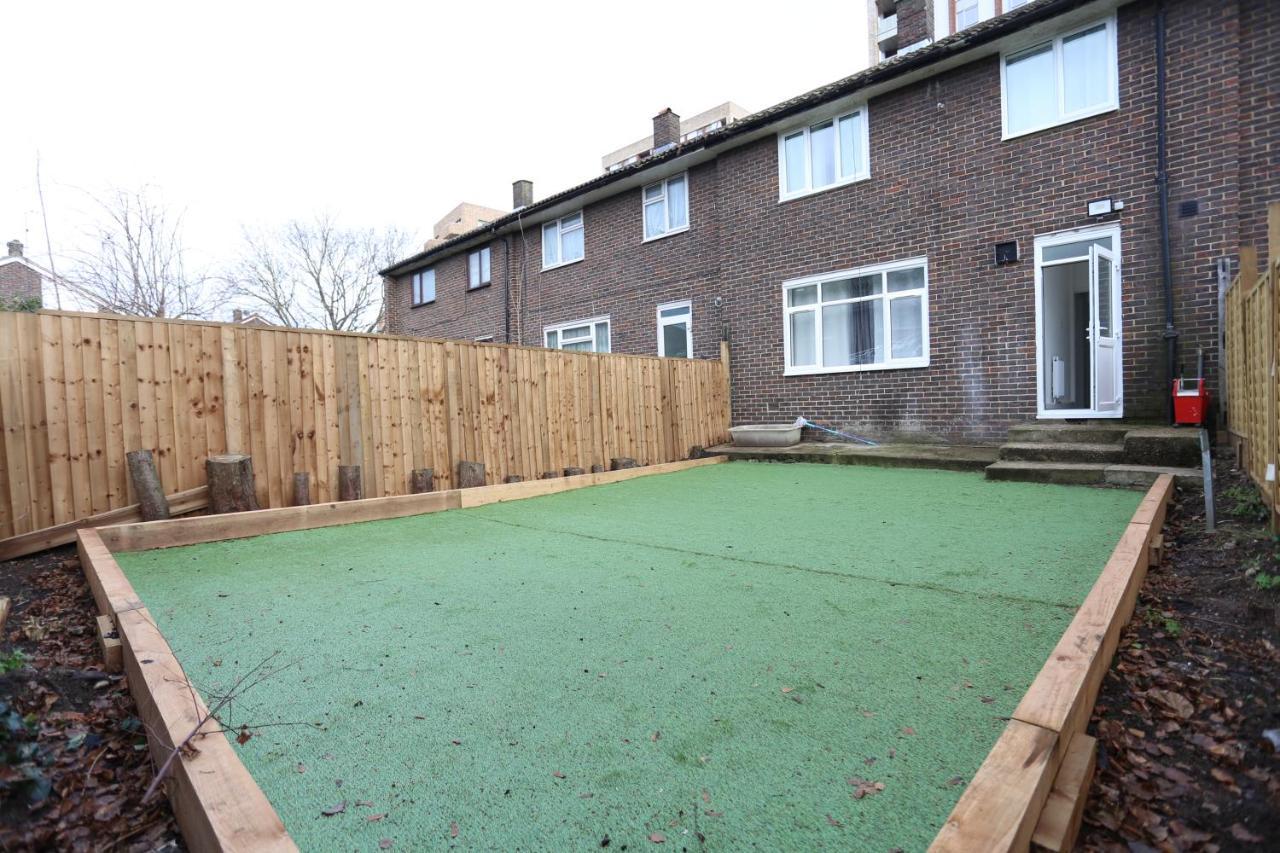 Abbeywood Station House London Apartment Ngoại thất bức ảnh